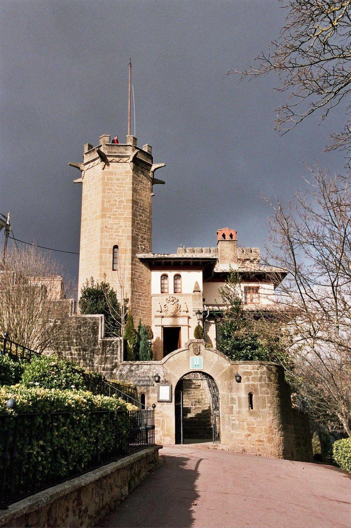 Hotel Castillo El Collado Лягвардиа Экстерьер фото